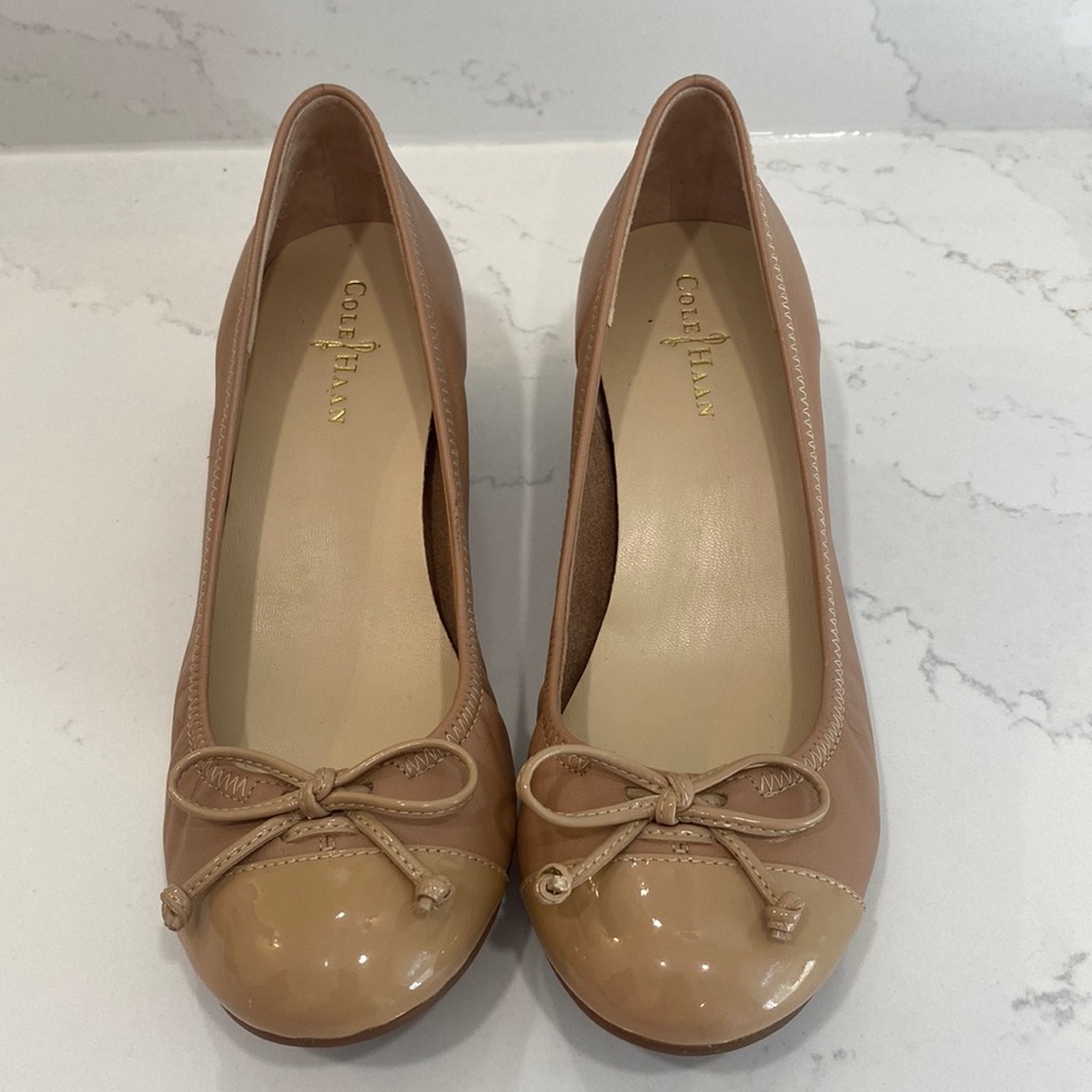 Cole Haan Nude/Tan Wedge Flats with Patent Toe
